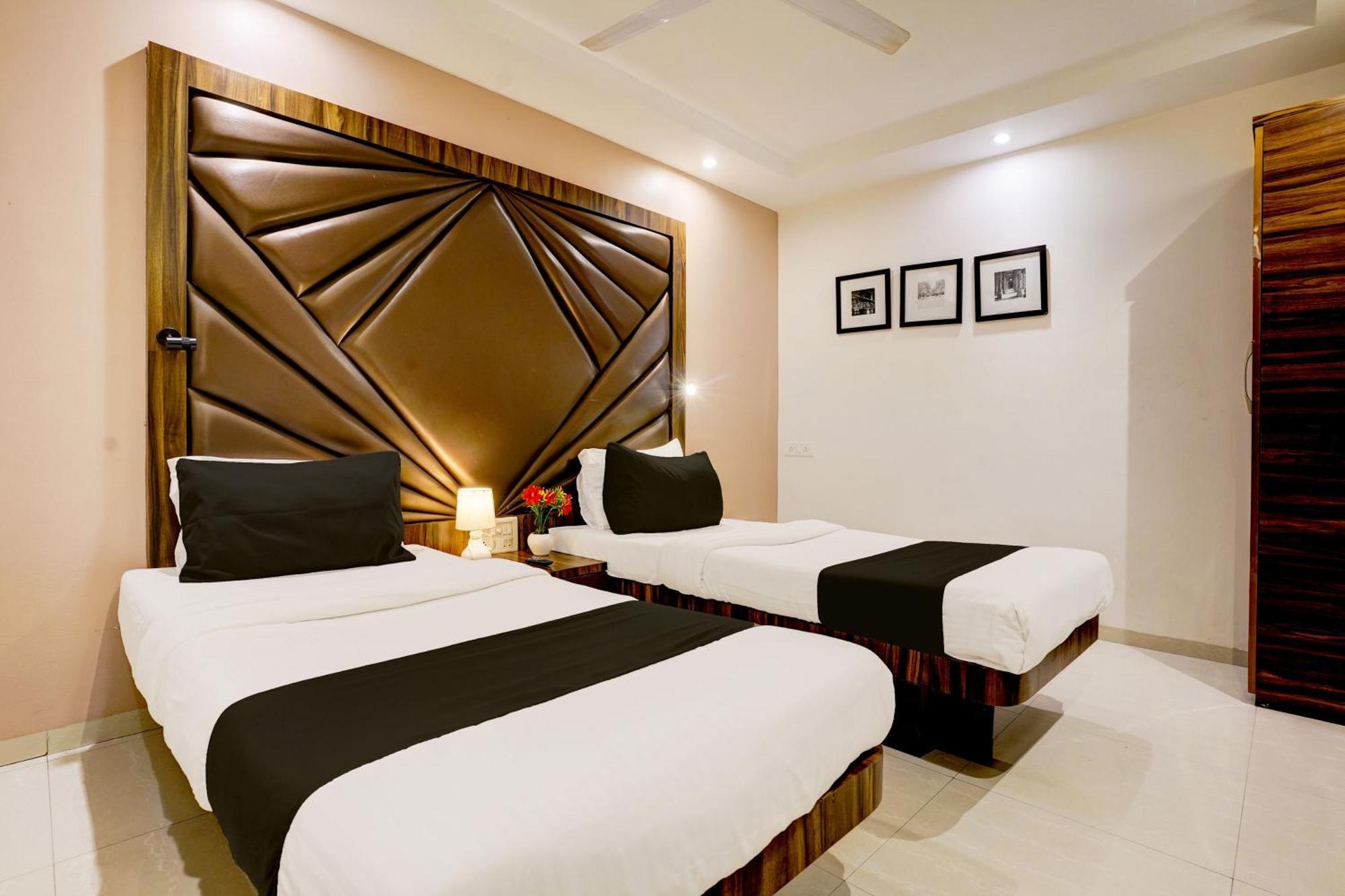 Super Hotel O Mumbai Central Formerly Park Palace Exterior photo