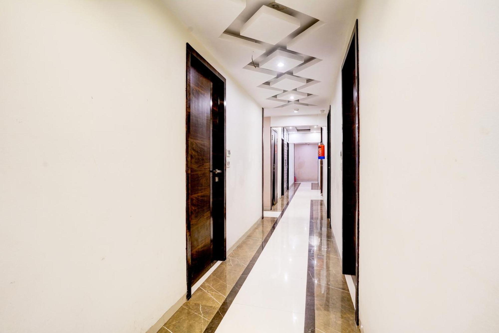 Super Hotel O Mumbai Central Formerly Park Palace Exterior photo